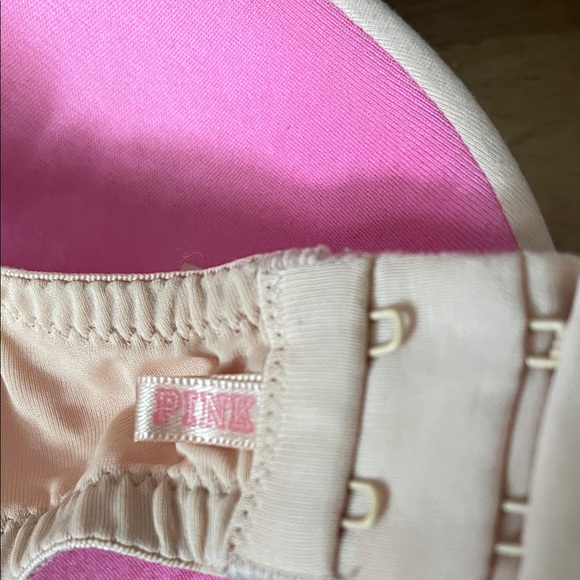 PINK Victoria's Secret Black and Cream Bra Set - Picture 7 of 8